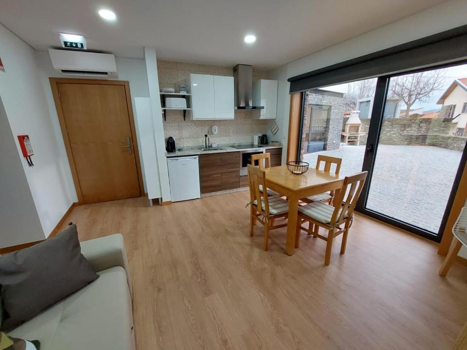 Muralha Azibo Dreams Santa Combinha Ngoại thất bức ảnh